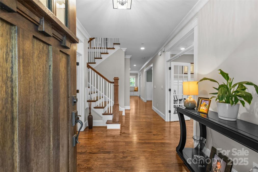 2414 Bay St Charlotte, NC 28205
