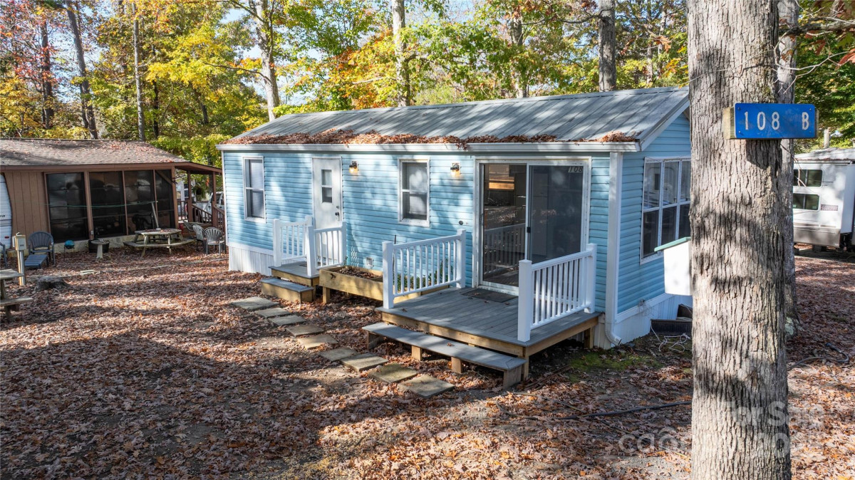 108 Sailors Ct Mount Gilead, NC 27306