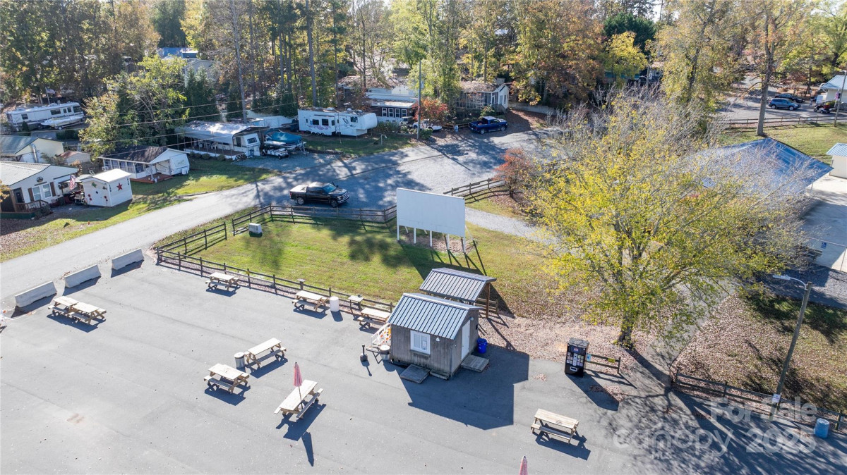 108 Sailors Ct Mount Gilead, NC 27306