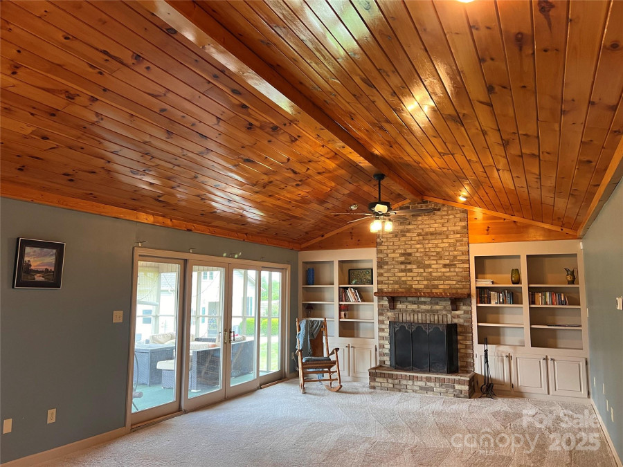 1351 Hardin Rd Dallas, NC 28034