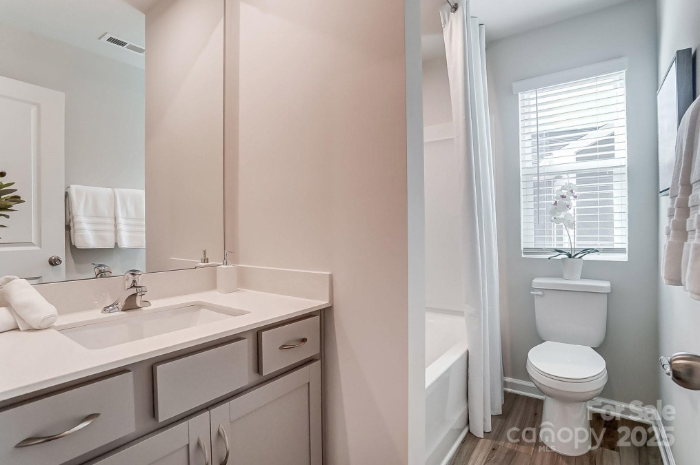 292 Laura Elizabeth Ln Clover, SC 29710