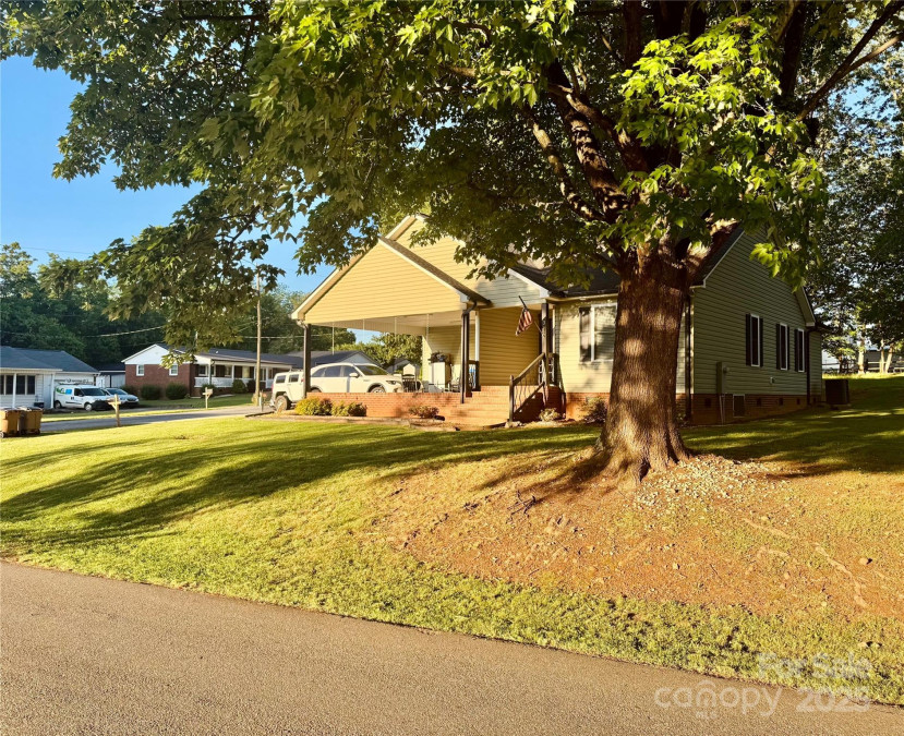 312 Shady Ln Lincolnton, NC 28092