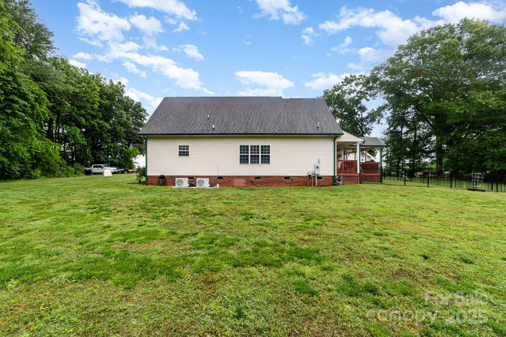 2451 Reepsville Rd Lincolnton, NC 28092