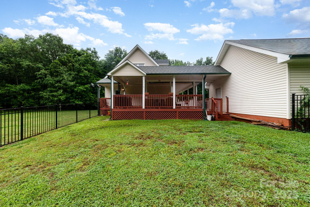 2451 Reepsville Rd Lincolnton, NC 28092