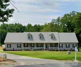 1230 Long Creek Ln Salisbury, NC 28146