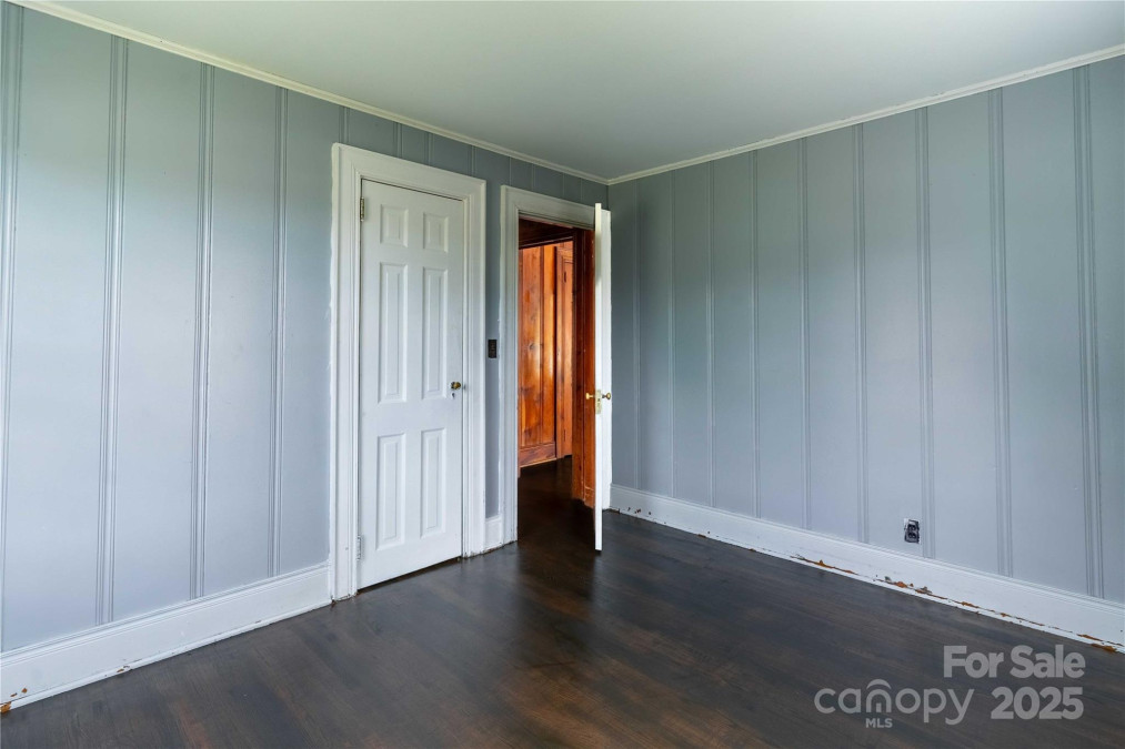 103 Madison St Marion, NC 28752
