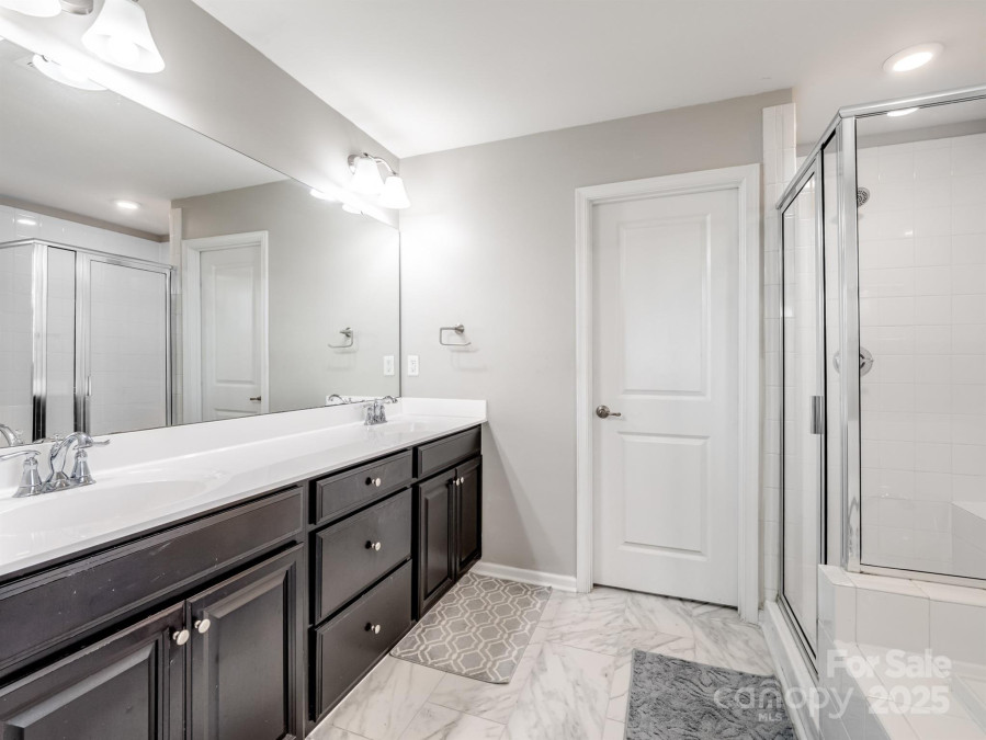2178 Stone Pile Dr Concord, NC 28025