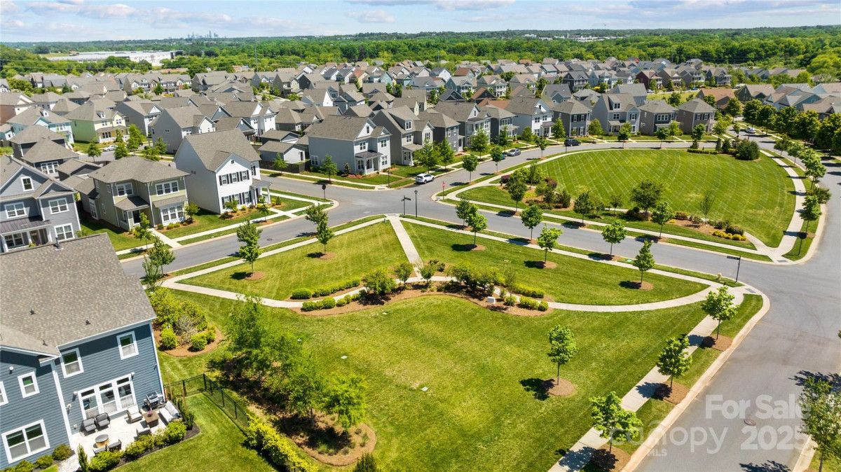 1033 Dorsey Dr Fort Mill, SC 29715