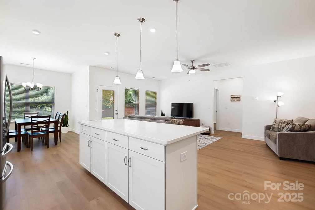 2928 Parkwest Dr Albemarle, NC 28001