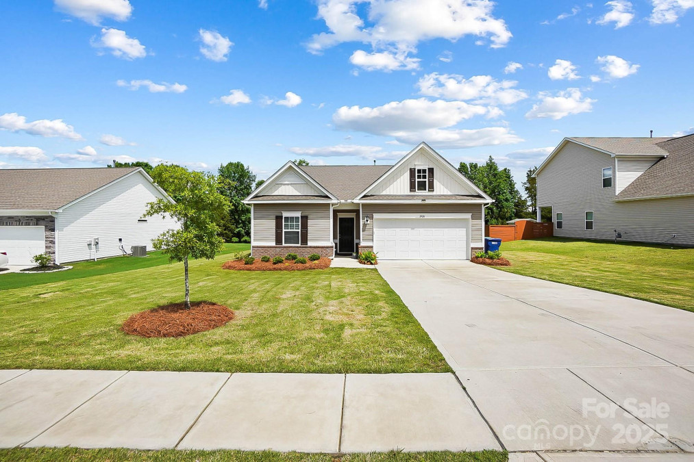 2928 Parkwest Dr Albemarle, NC 28001