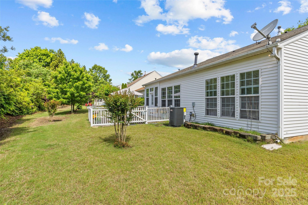 8410 Darcy Hopkins Dr Charlotte, NC 28277