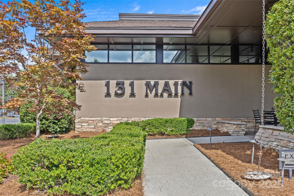 8410 Darcy Hopkins Dr Charlotte, NC 28277