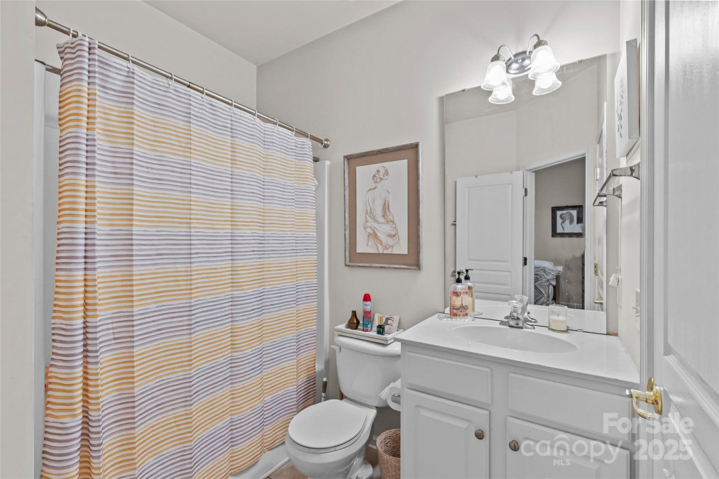 8410 Darcy Hopkins Dr Charlotte, NC 28277