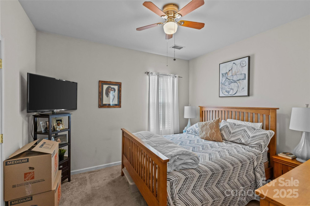 8410 Darcy Hopkins Dr Charlotte, NC 28277
