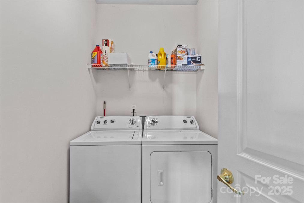 8410 Darcy Hopkins Dr Charlotte, NC 28277