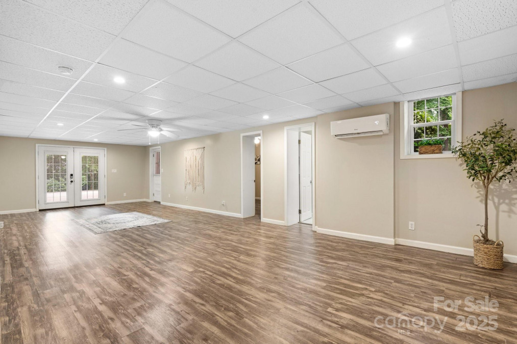 220 Pinehurst Ln Newton, NC 28658