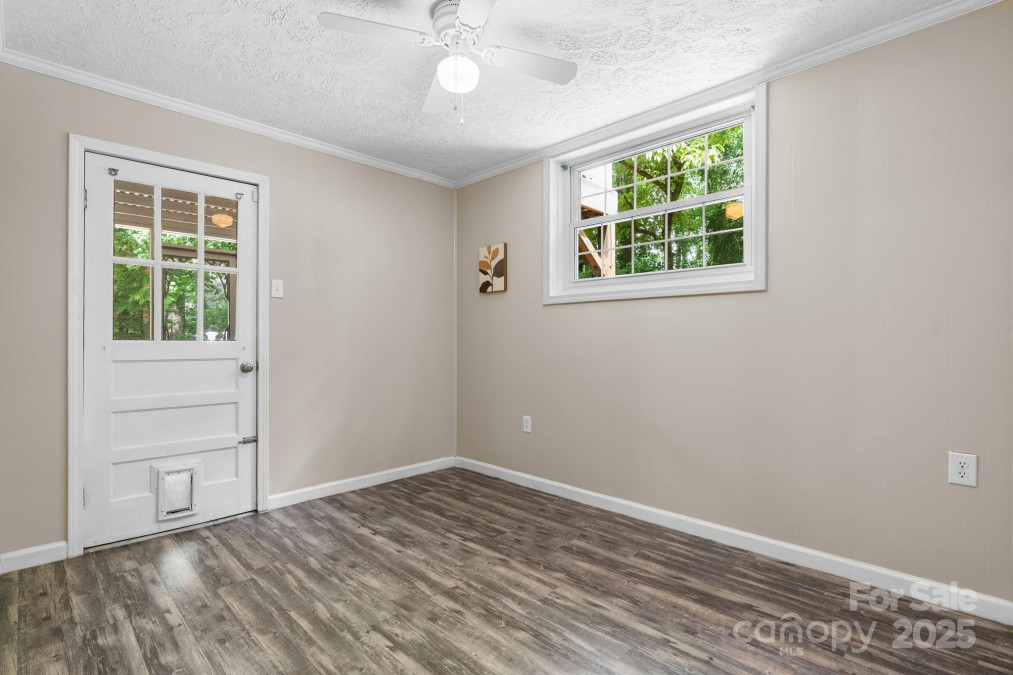 220 Pinehurst Ln Newton, NC 28658
