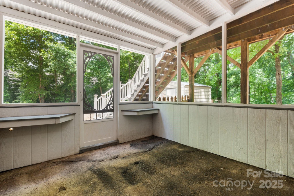 220 Pinehurst Ln Newton, NC 28658