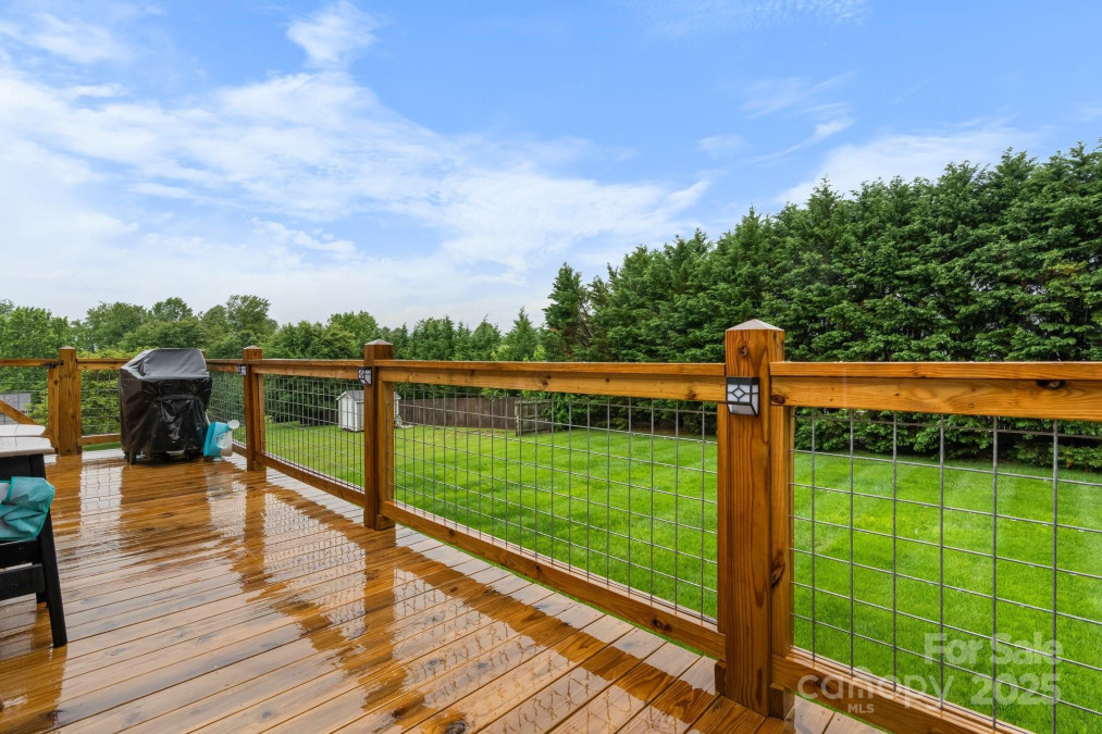 3311 Lilac Ln Hudson, NC 28638