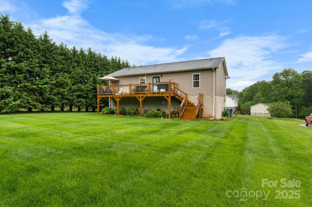 3311 Lilac Ln Hudson, NC 28638
