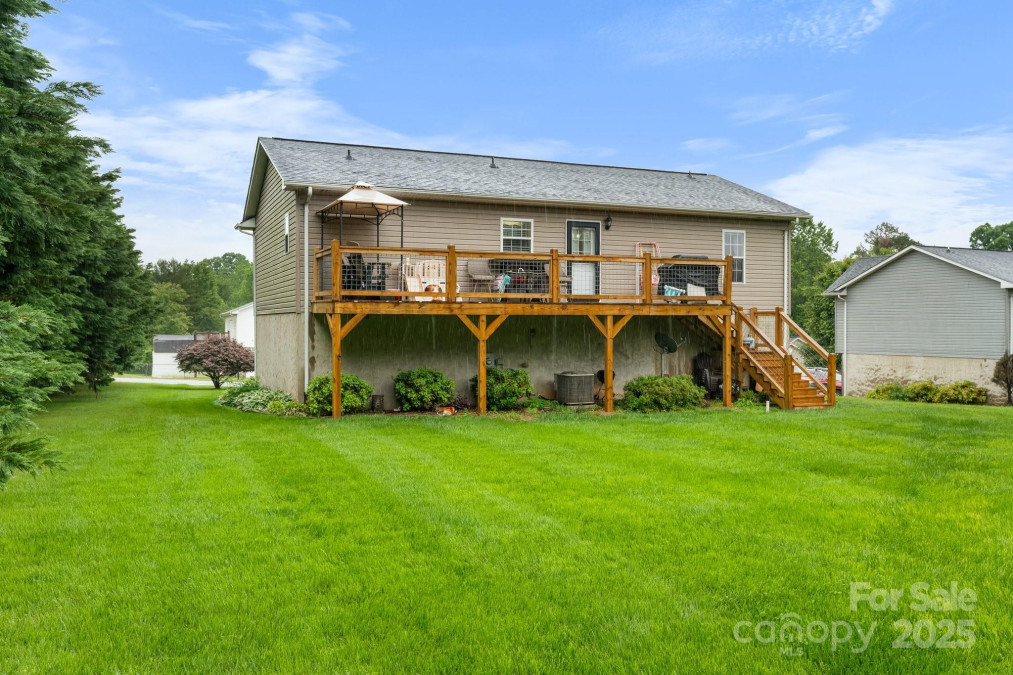 3311 Lilac Ln Hudson, NC 28638
