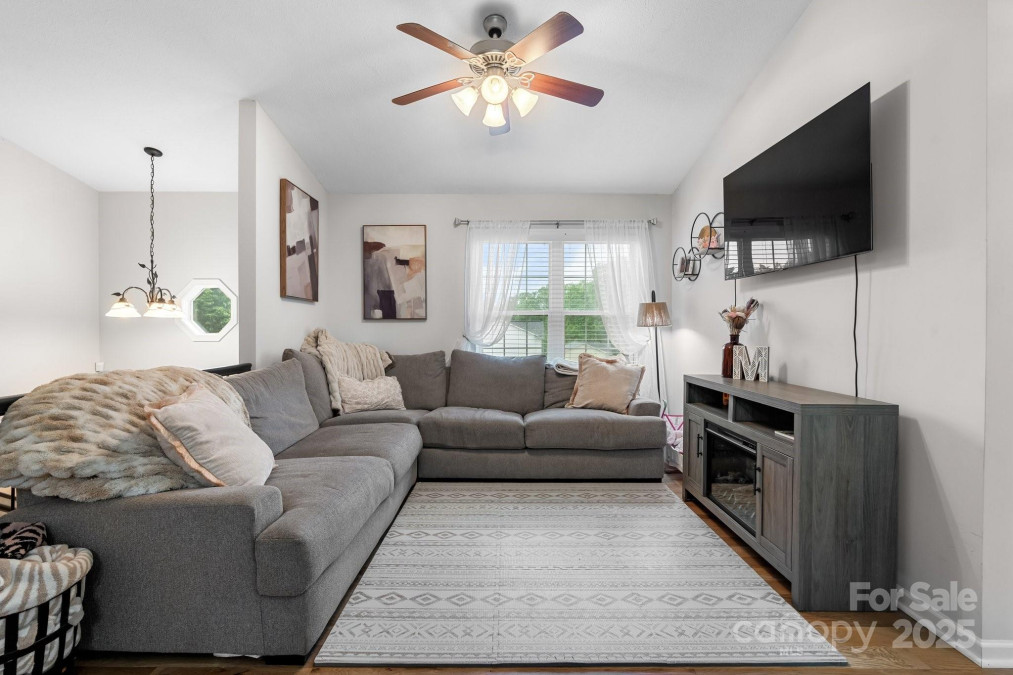 3311 Lilac Ln Hudson, NC 28638
