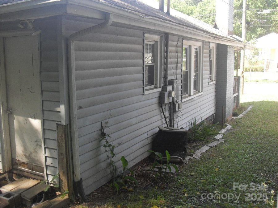 816 Parkwood Ave Charlotte, NC 28205