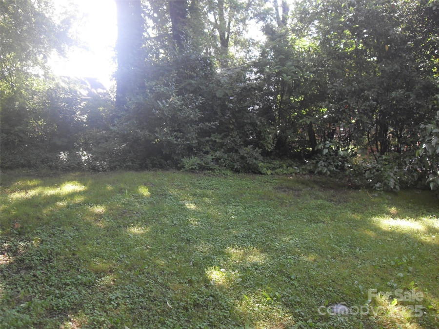 816 Parkwood Ave Charlotte, NC 28205