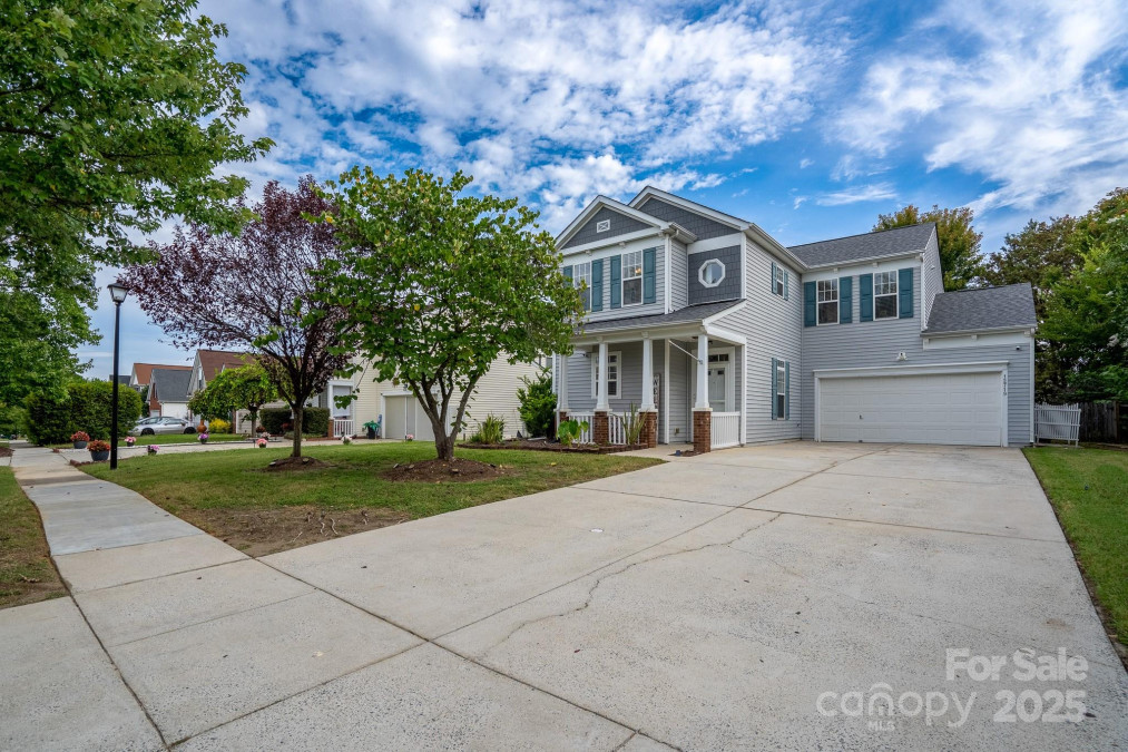 12719 Walking Stick Dr Charlotte, NC 28278