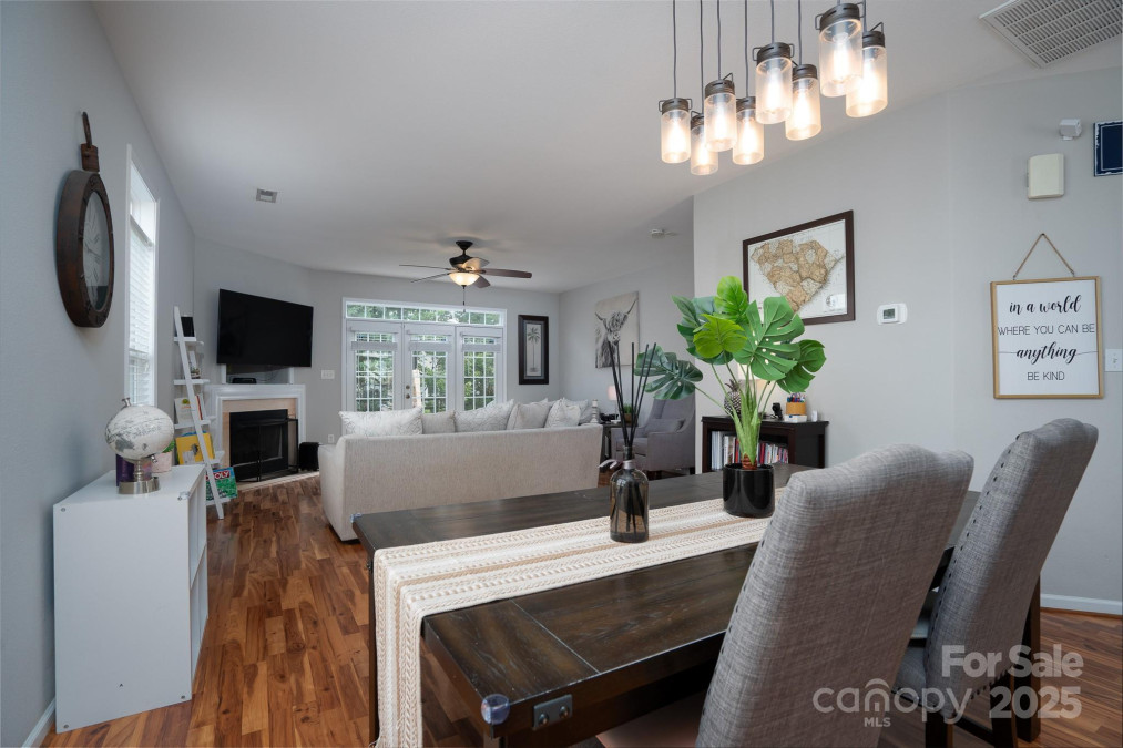 12719 Walking Stick Dr Charlotte, NC 28278