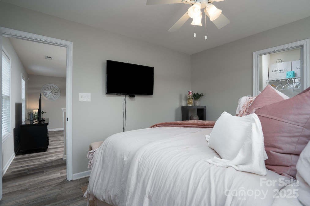 12719 Walking Stick Dr Charlotte, NC 28278