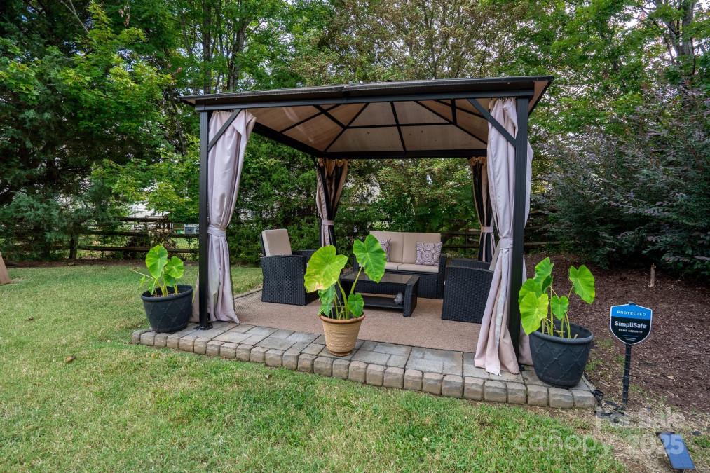 12719 Walking Stick Dr Charlotte, NC 28278