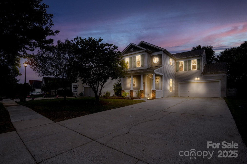 12719 Walking Stick Dr Charlotte, NC 28278