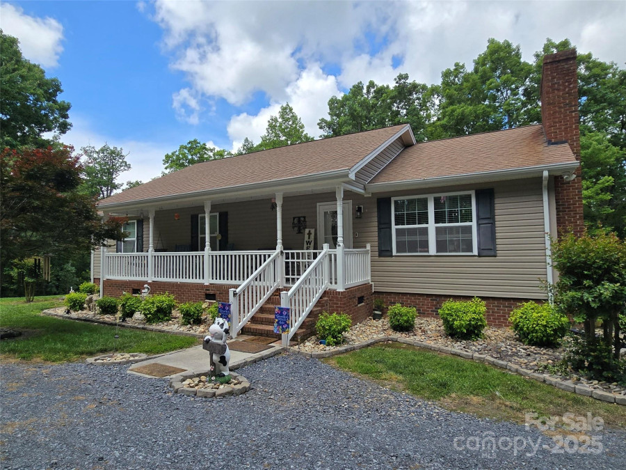 490 Deberry Rd Mount Gilead, NC 27306