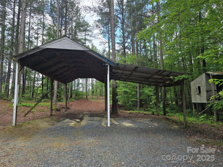 490 Deberry Rd Mount Gilead, NC 27306
