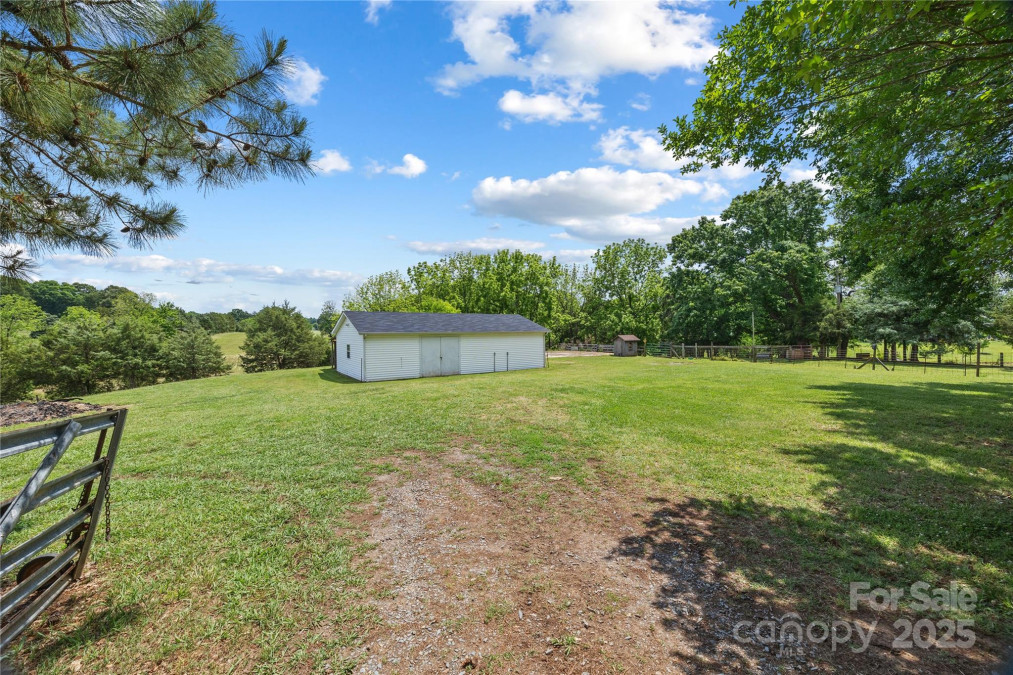 5200 Winding Ln Indian Trail, NC 28079