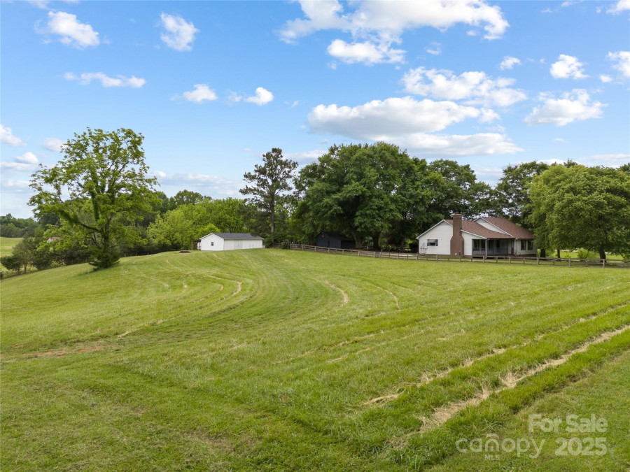 5200 Winding Ln Indian Trail, NC 28079