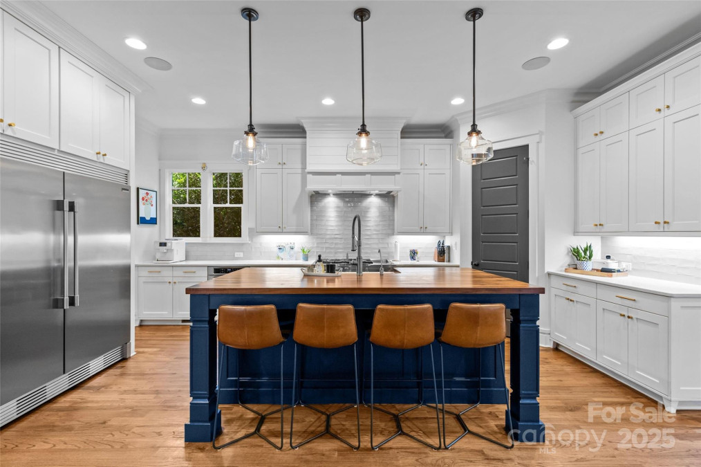 2615 Chesterfield Ave Charlotte, NC 28205