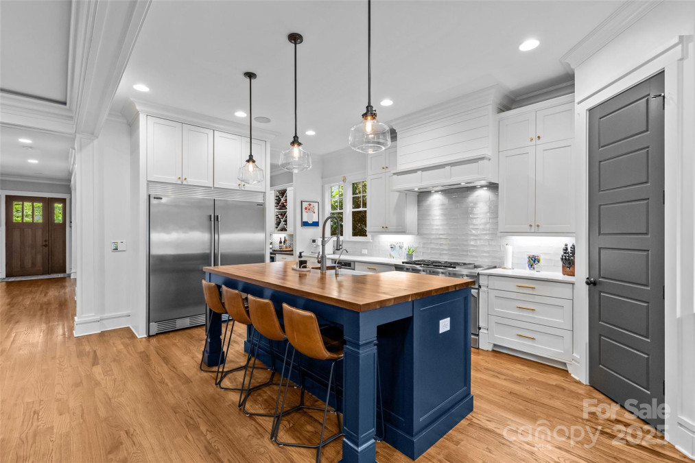 2615 Chesterfield Ave Charlotte, NC 28205