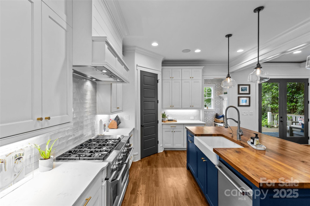 2615 Chesterfield Ave Charlotte, NC 28205