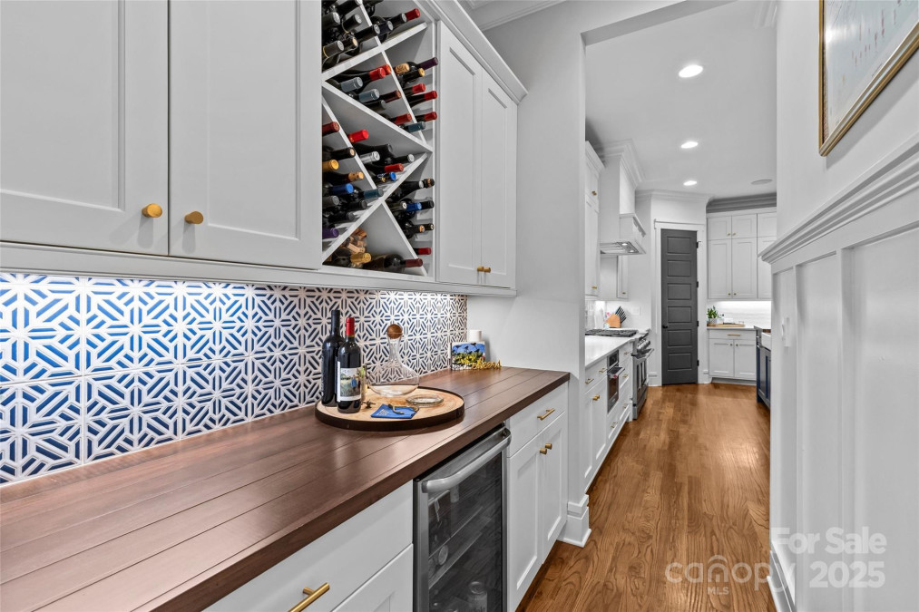 2615 Chesterfield Ave Charlotte, NC 28205