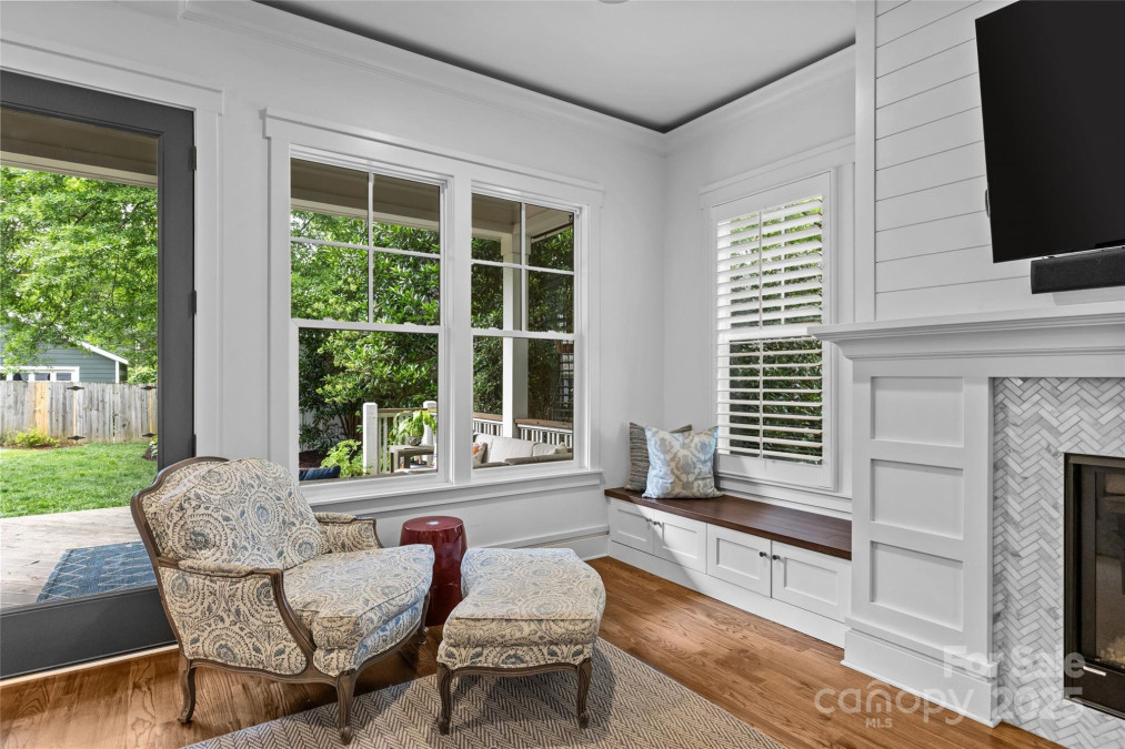 2615 Chesterfield Ave Charlotte, NC 28205