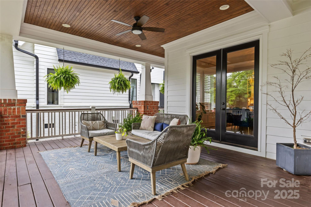 2615 Chesterfield Ave Charlotte, NC 28205