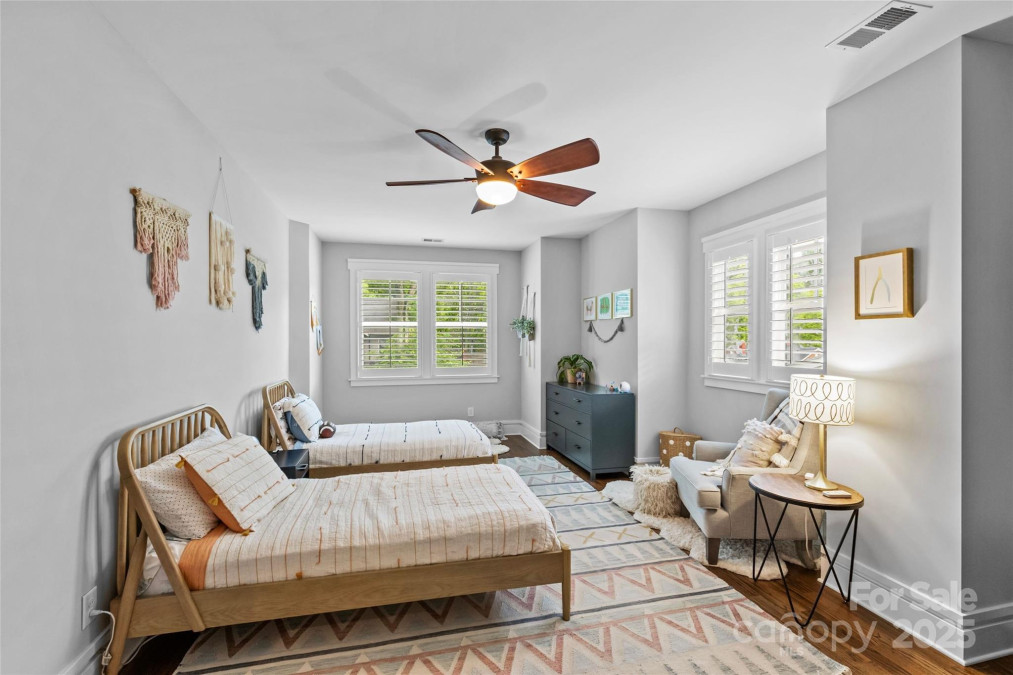2615 Chesterfield Ave Charlotte, NC 28205