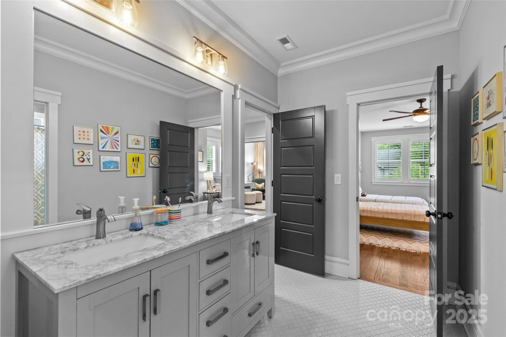 2615 Chesterfield Ave Charlotte, NC 28205
