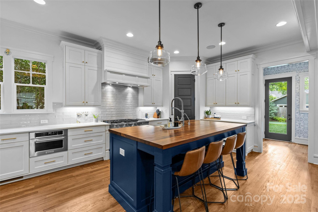 2615 Chesterfield Ave Charlotte, NC 28205