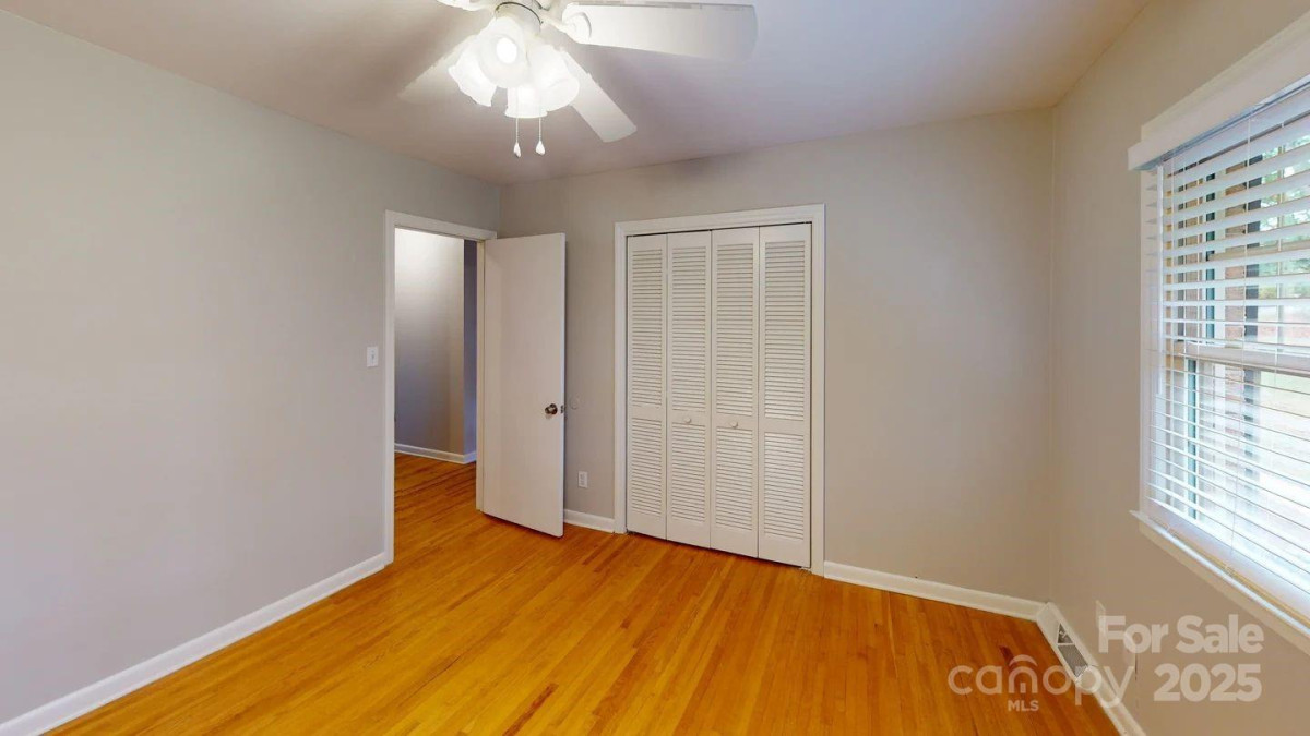 2001 Lakeview Dr Pineville, NC 28134