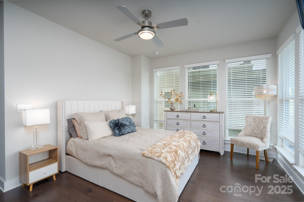 1707 Cannon View Ln Charlotte, NC 28208