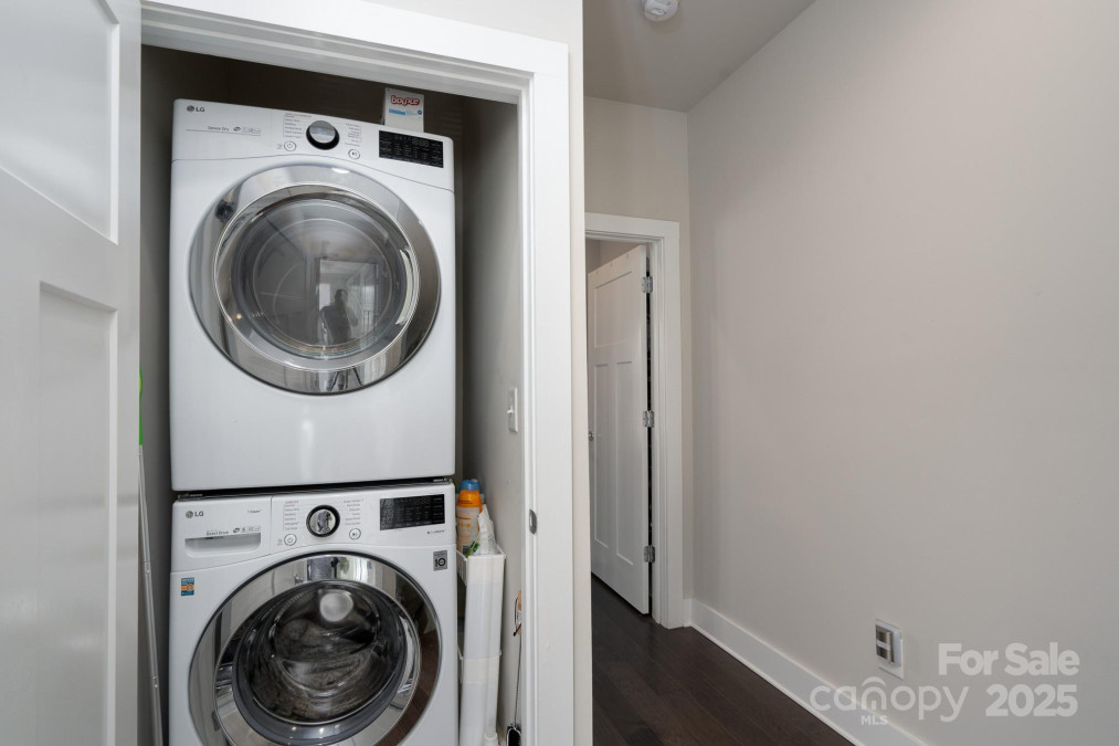 1707 Cannon View Ln Charlotte, NC 28208