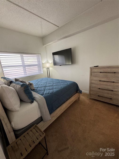 303 Sugar Top Dr Sugar Mountain, NC 28604